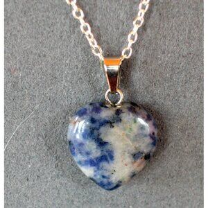 Heart-Shaped Blue & White Stone Pendant Necklace With 18" Chain